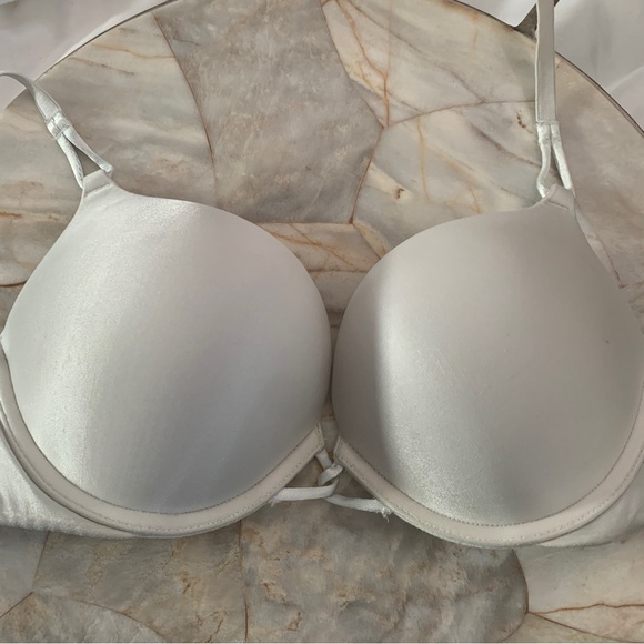 32B Bombshell Push-Up Bra Solid White Satin Smooth Miraculous Bra - Picture 7 of 11